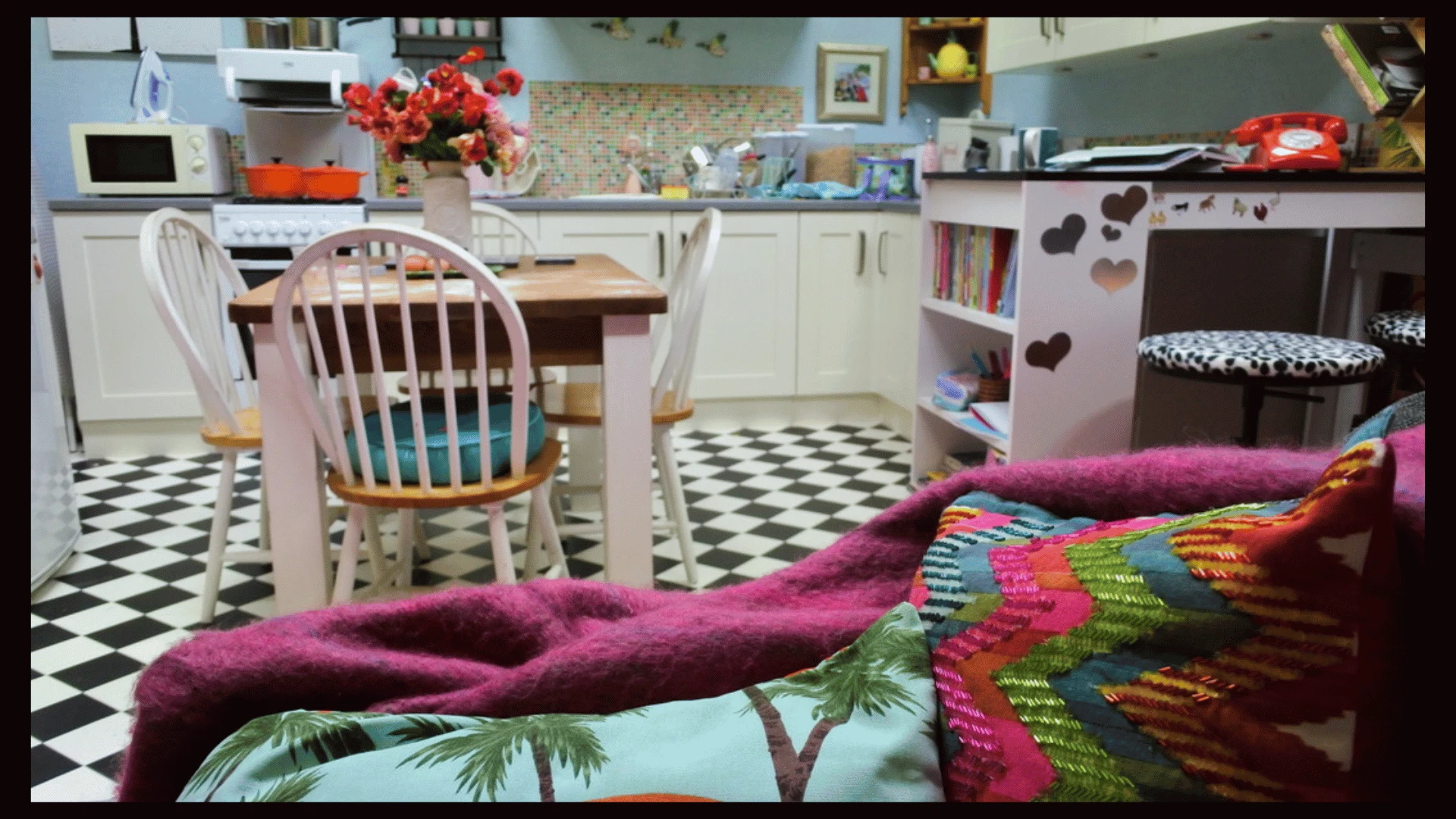 15 - My Mum Tracy Beaker - CBBC - Channel X